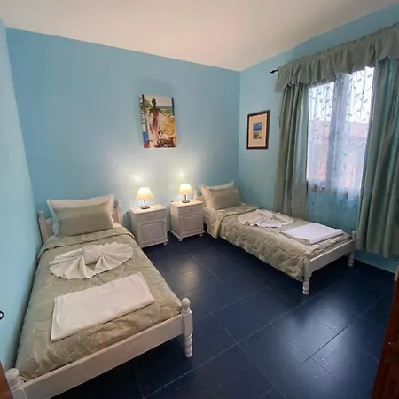 And Panorama Village de vacances Tchernomorets