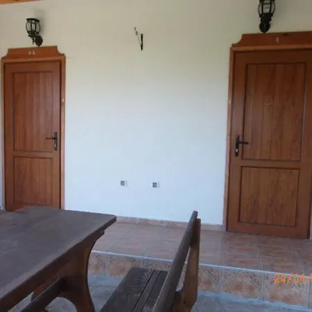 And Panorama Village de vacances Tchernomorets