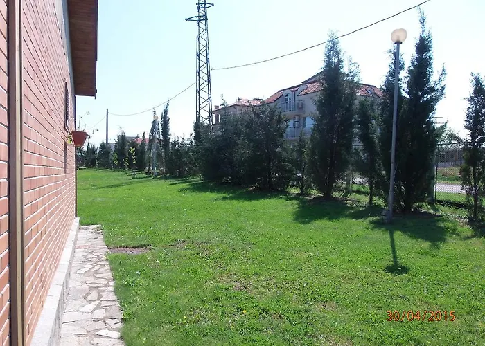 And Panorama 假日公园 切尔诺莫雷茨