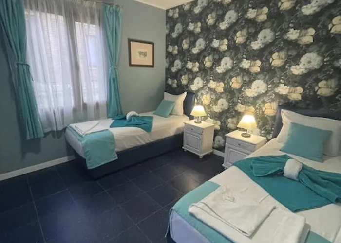 And Panorama 假日公园 切尔诺莫雷茨