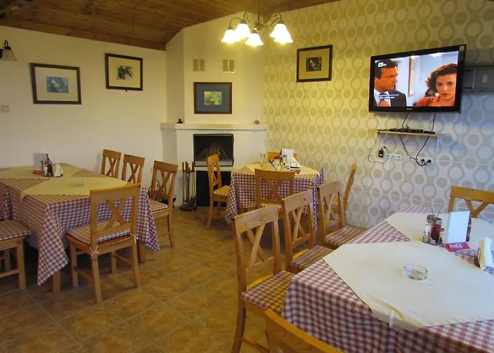 And Panorama 假日公园 3*