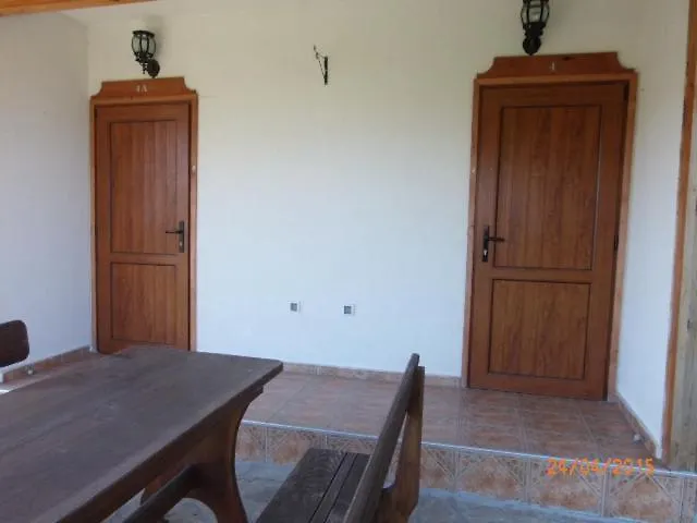 And Panorama 假日公园 切尔诺莫雷茨